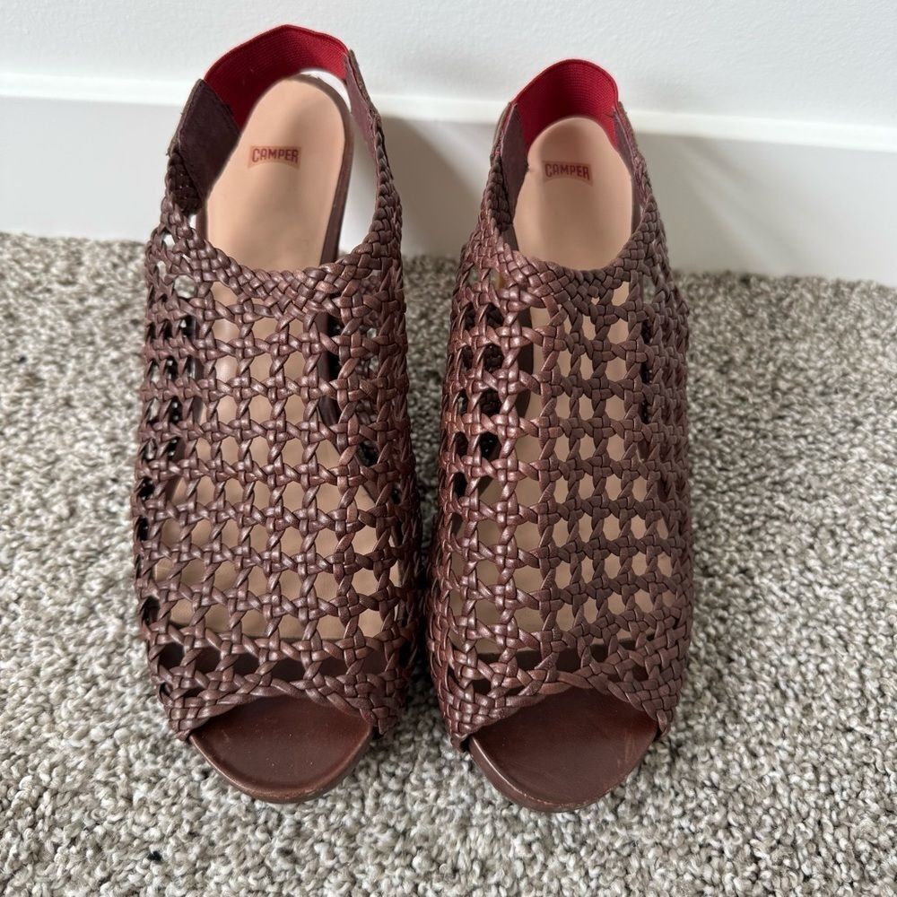 CAMPER |  Brown Woven Heeled Sandals